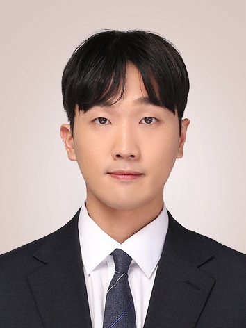 안시현 사진